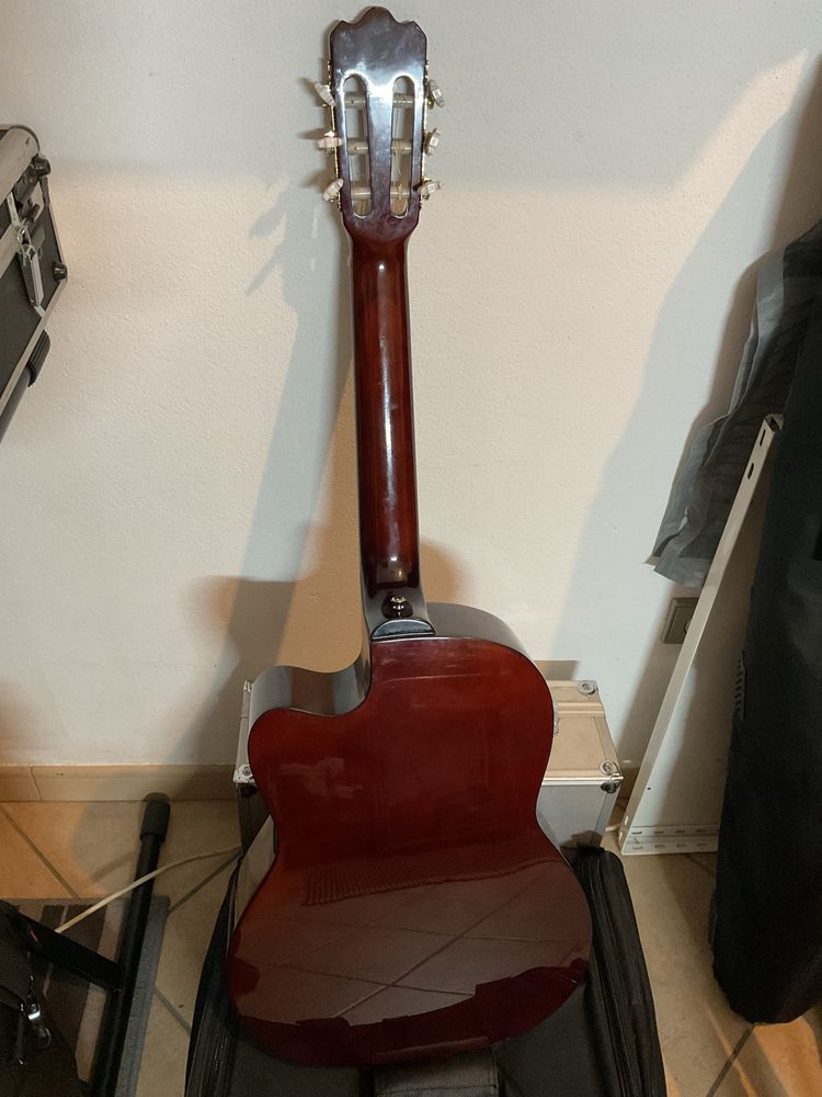 Guitarra electro acustica