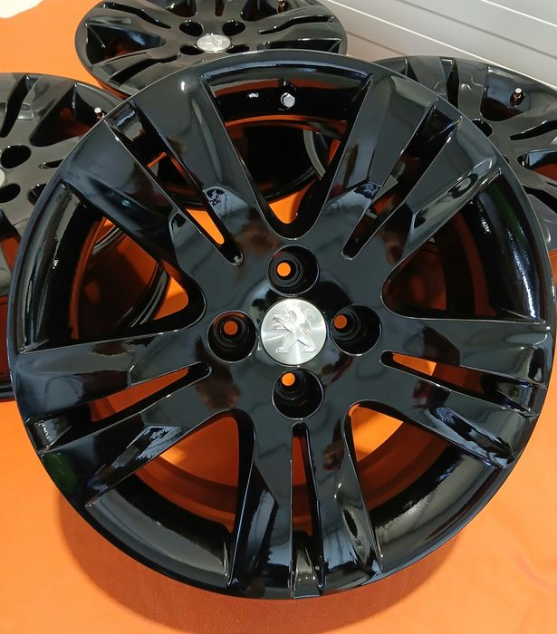 Felgi aluminiowe 17' 4x108 Peugeot, -czarny połysk