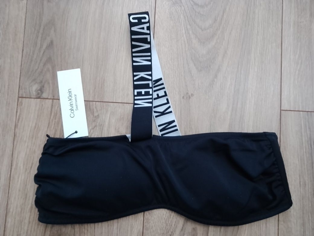 Biustonosz od stroju kąpielowego Calvin Klein M
