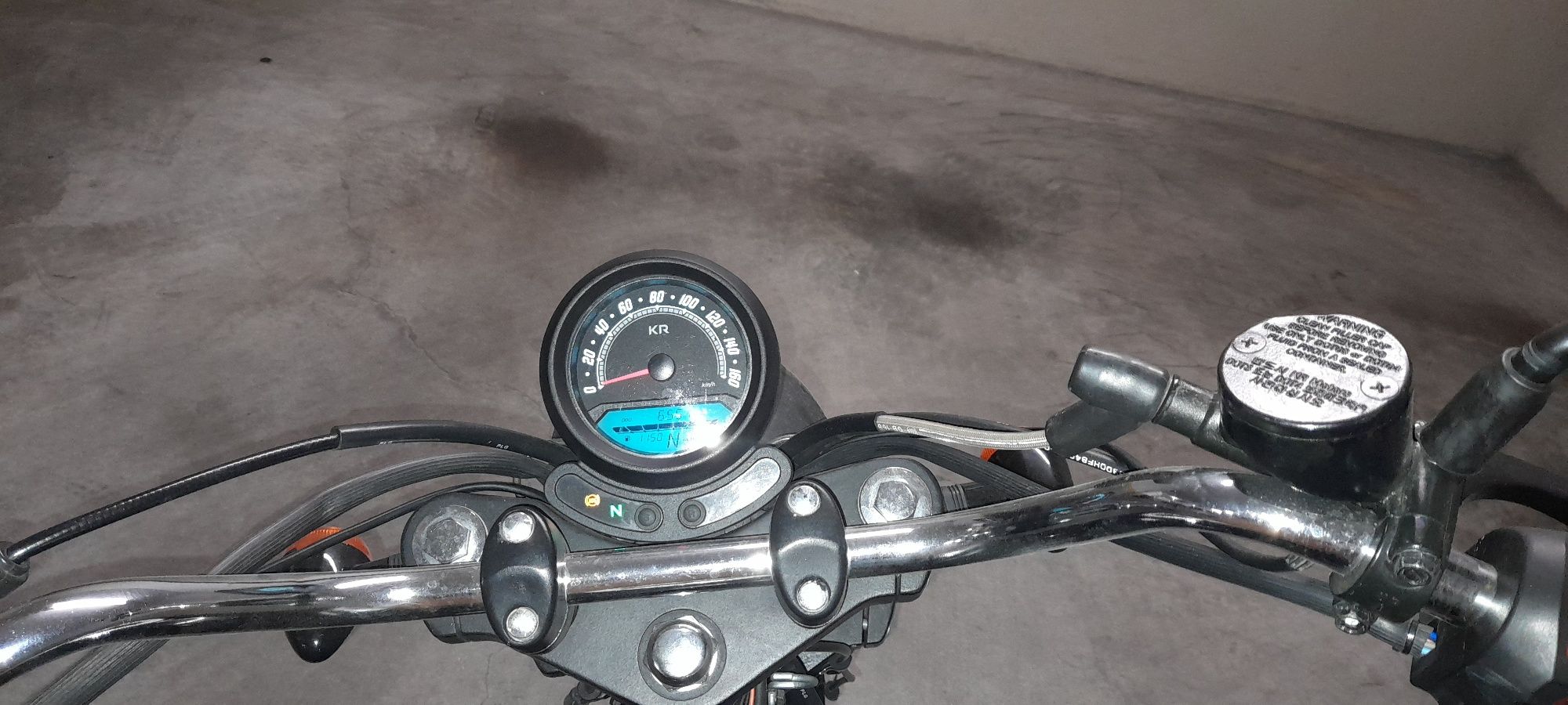 Hyosung GV250 DR Cruiser recente com poucos kms