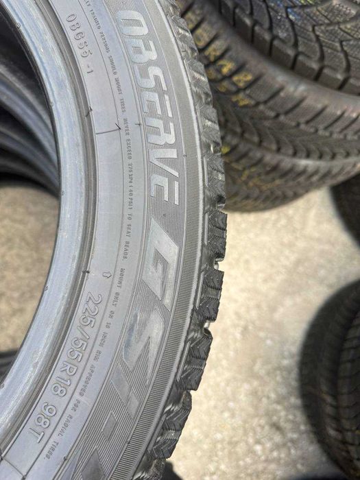 Шини Б/У 225/55 R18 Toyo