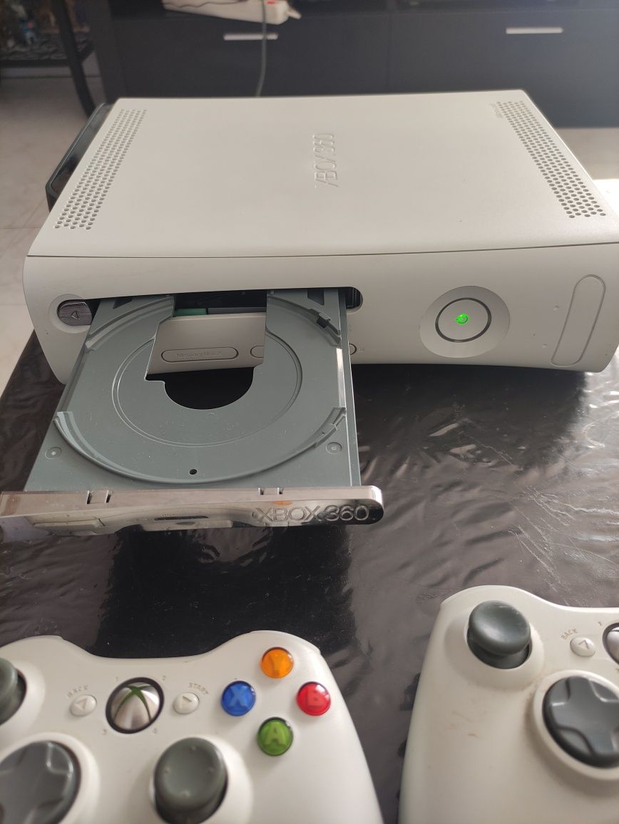 Xbox 360.                                                    .