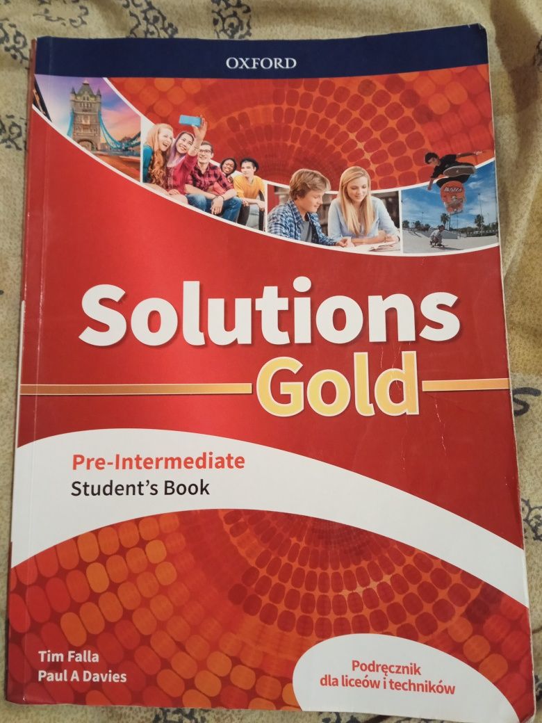 Solutions gold pre-intermediate, podręcznik do języka angielskiego