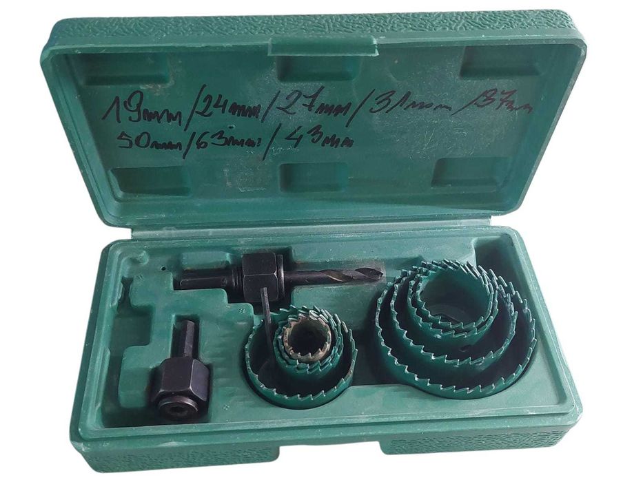 Zestaw otwornic do drewna do wykonywania okrągłych otworów / Cz-wa