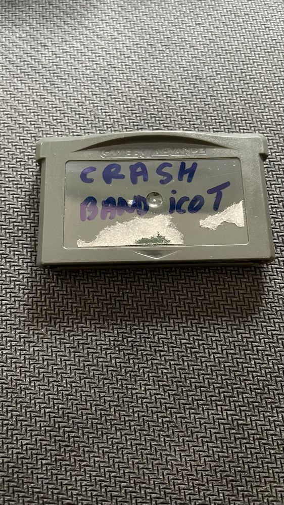 Crash Bandicoot the huge adventure GBA