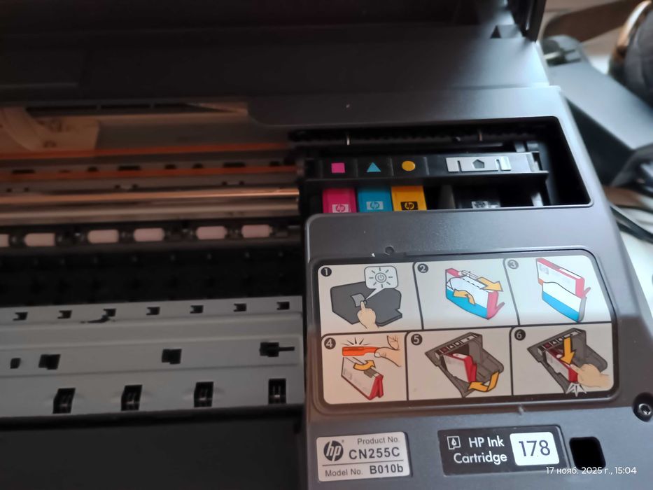 Продам фото пинтер сканер ксерокс  3 в 1 HP Photosmart  B010b