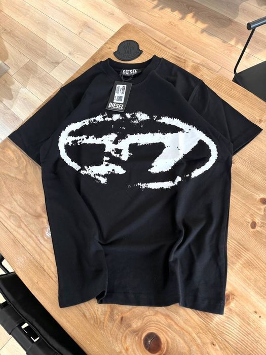DIESEL футболка мужская оверсайз череая оригинал унисекс