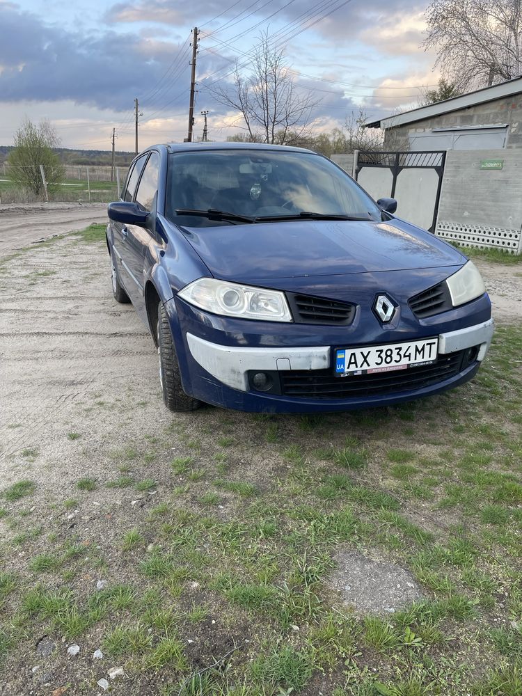 Продам свій автоиобіль гарному технічному стані рено меган