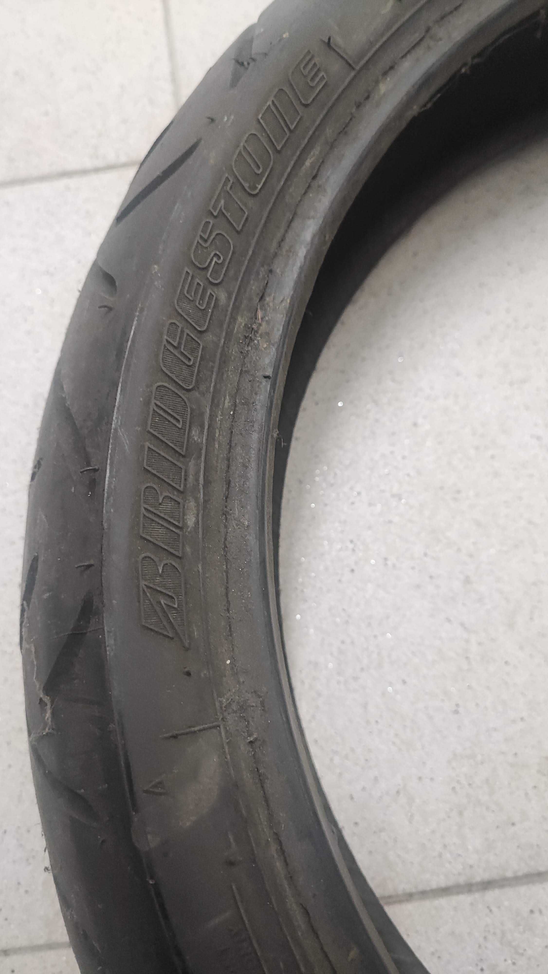 Pneu Moto Bridgestone battlax bt021 120/70/17