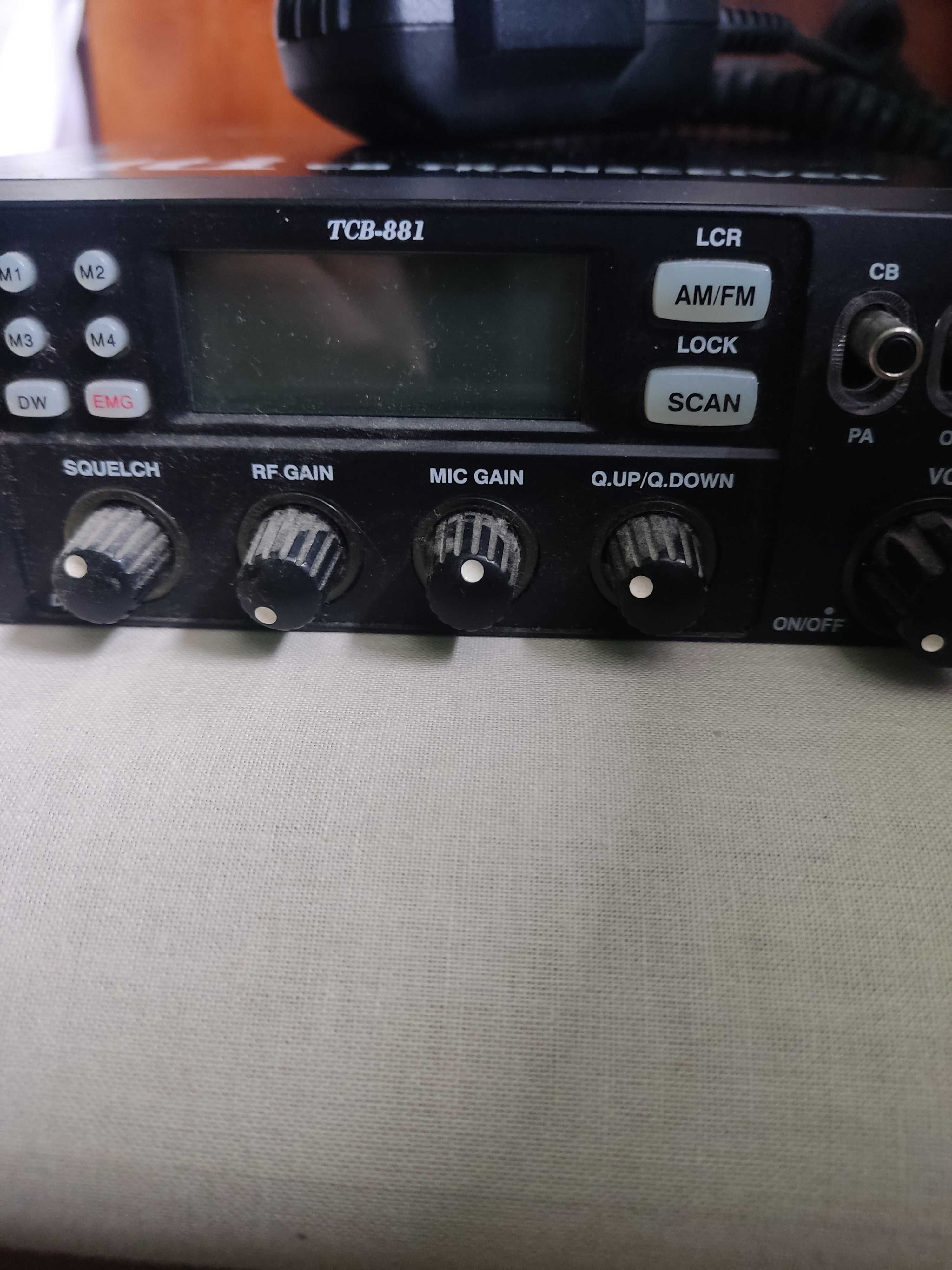 Cb radio TCB 881