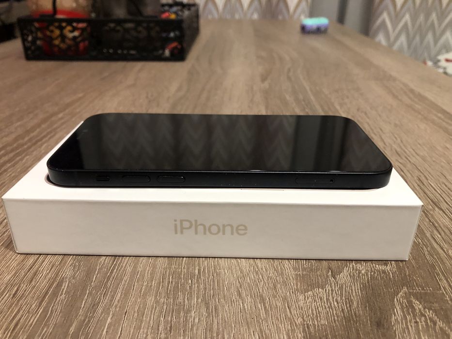 Iphone 12 black 64gb