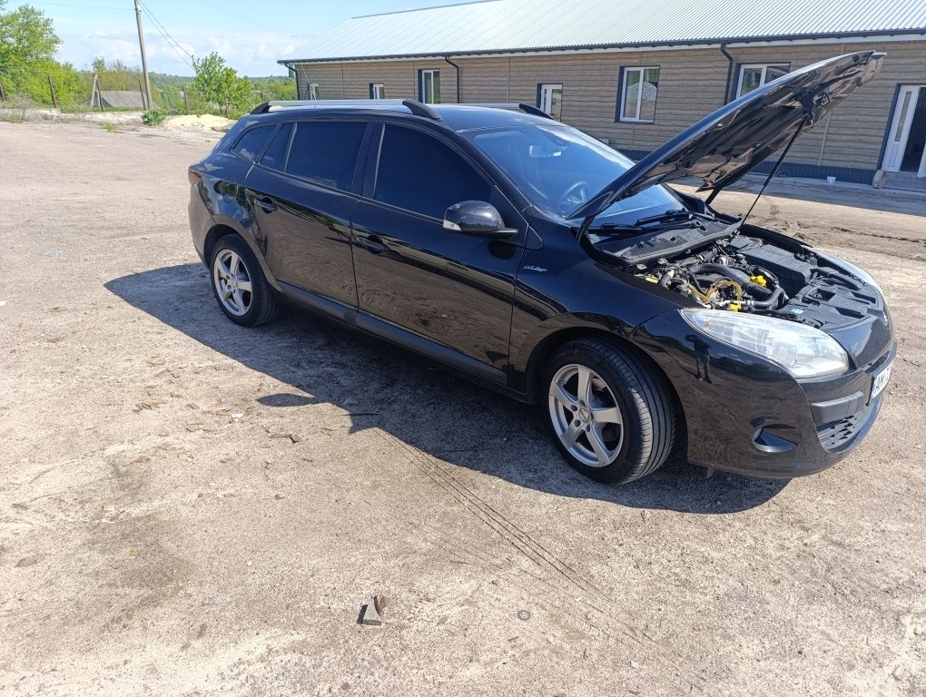 Рено Меган 3 продам