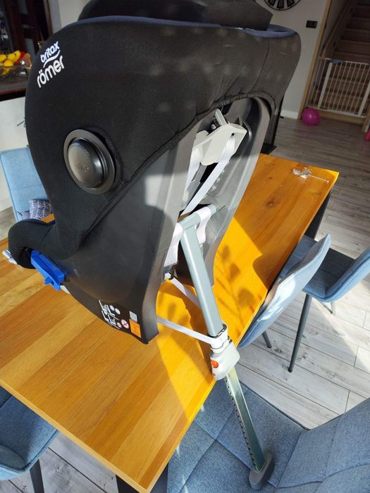 Fotelik samochodowy britax römer