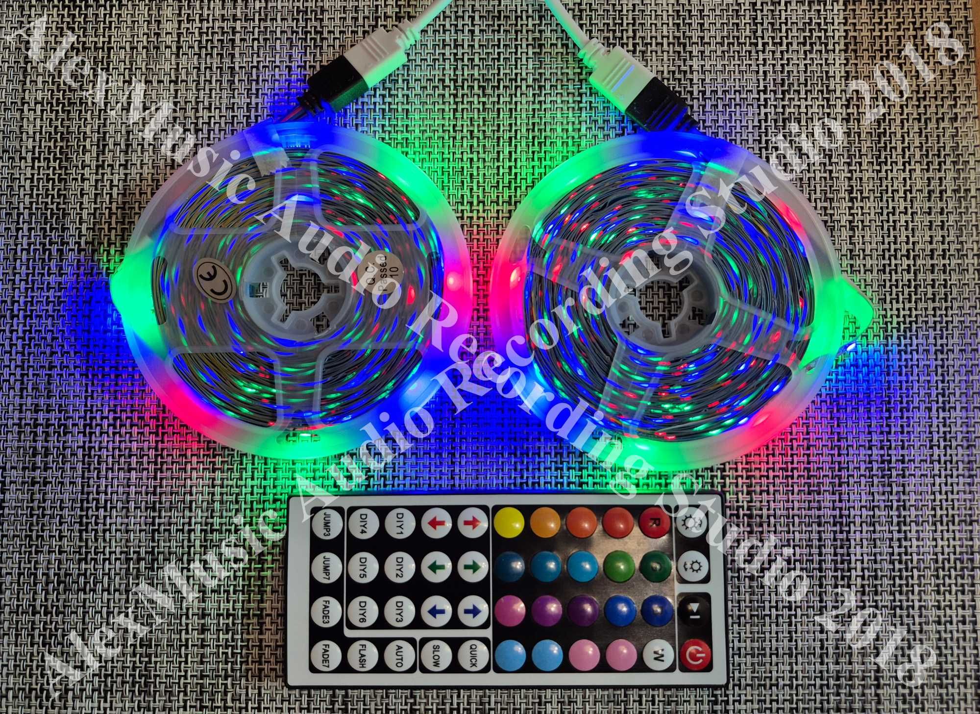 Светодиодная LED лента RGB 2835/5V, 2 по 10 метров с пультом