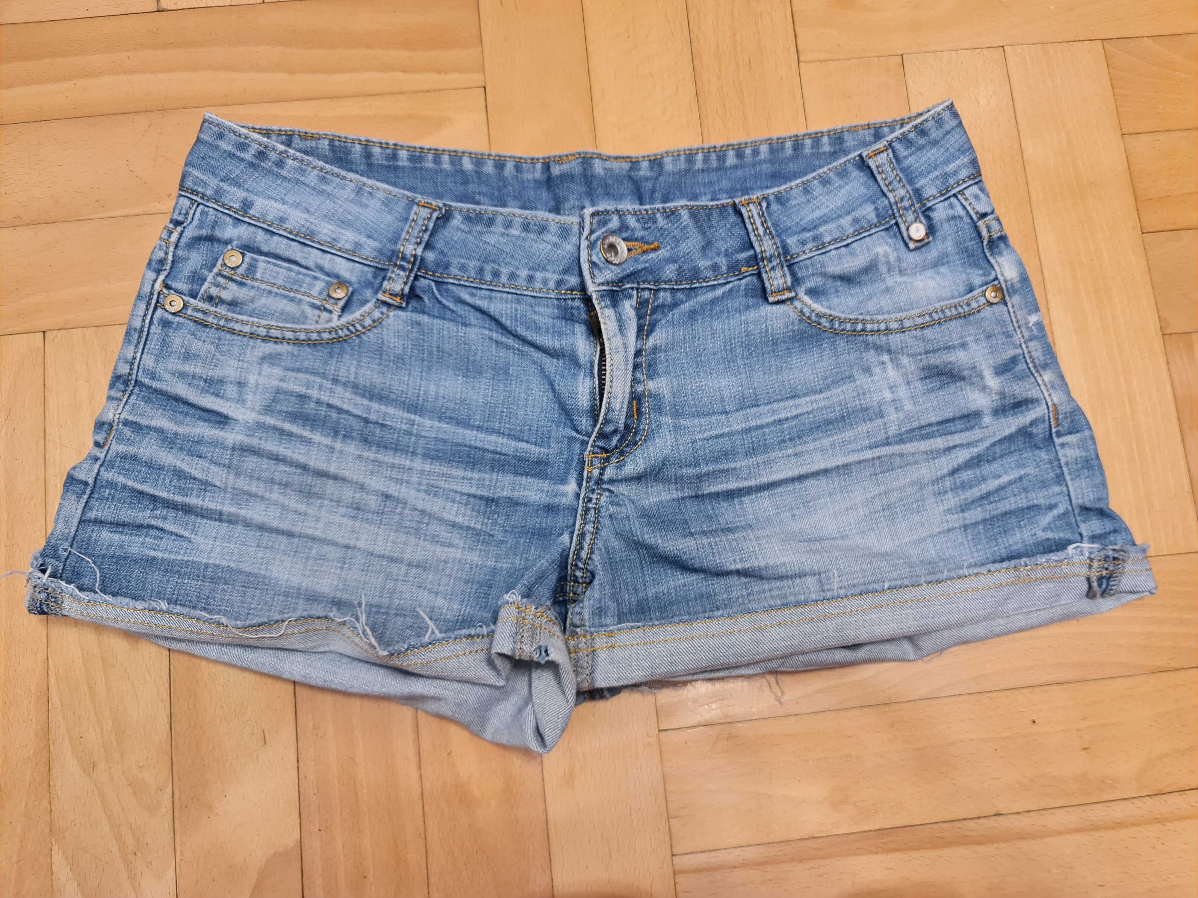 600e Jeansowe szorty spodenki Pimkie Jeans rozmiar 40