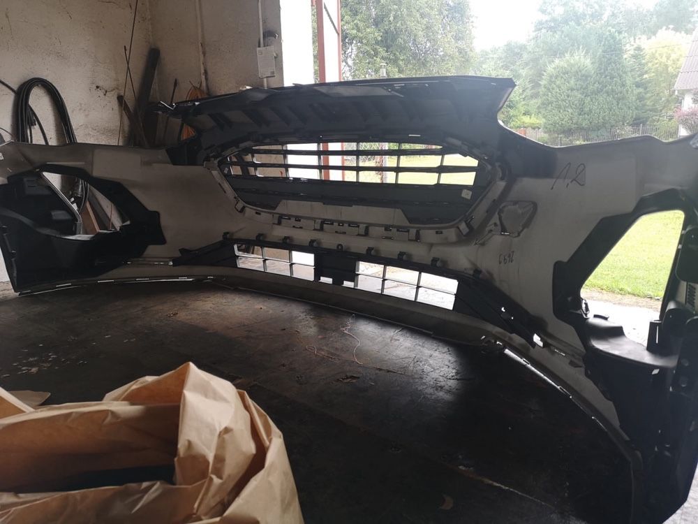 Zderzak przedni Ford Focus MK4 2019