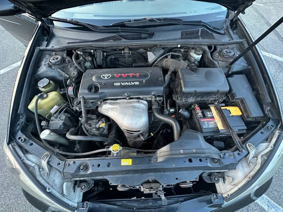 Toyota Camry 2.4 2004 можно обмен