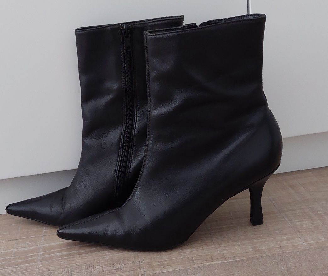 Botas Arezzo 37 pele