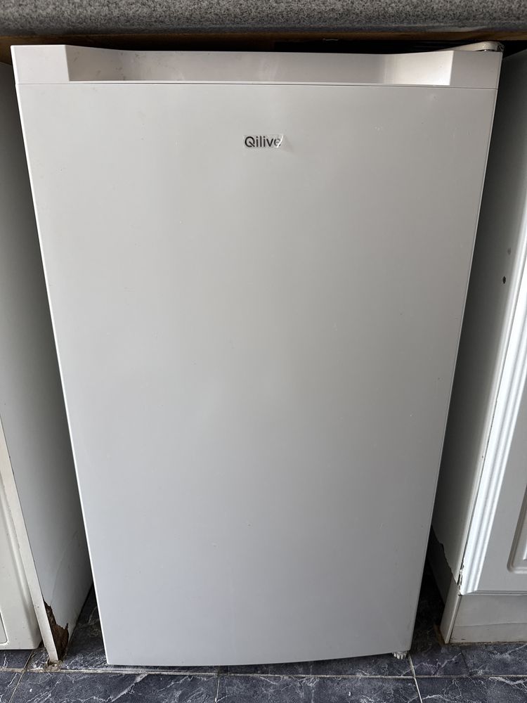 Vendo moveis/maquina de lavar/Congelador