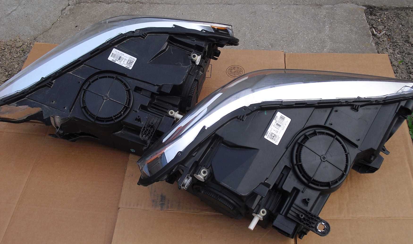 Передние фары на BMW X1 кузов F48 рестайл передні фари 2019 – 2022