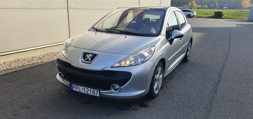 Peugeot 207 1.6 silnik 110 KM 5 drzwi panorama