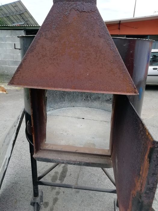 Vendo parte exterior do forno