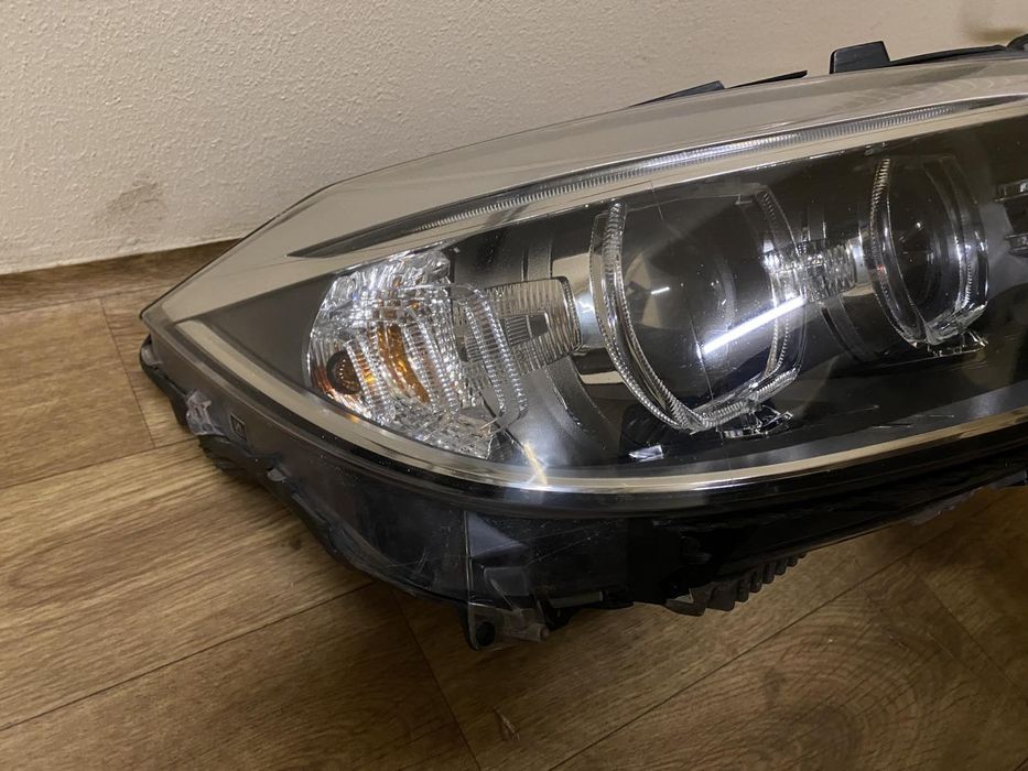 Фара права BMW F34 gt адаптив ксенон , БМВ ф34 гт фара правая xenon