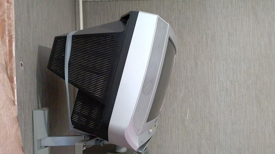 Телевізор JVC б/у