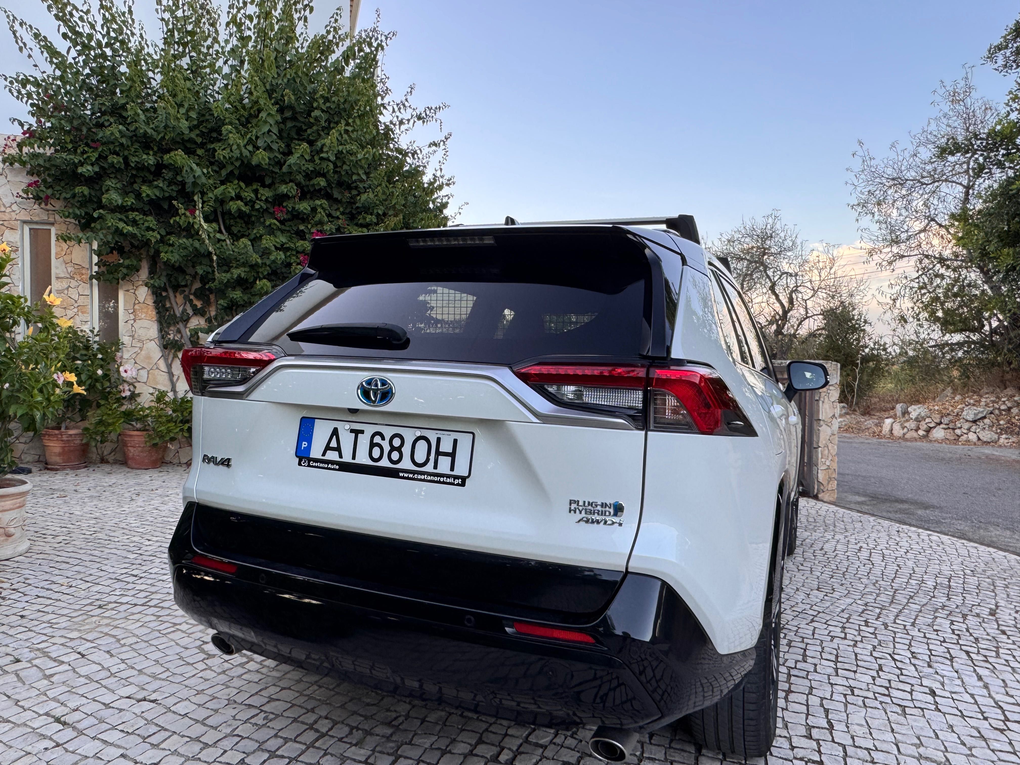 Toyota RAV4 2.5 HDF Plug-in Square Collection AWD-i