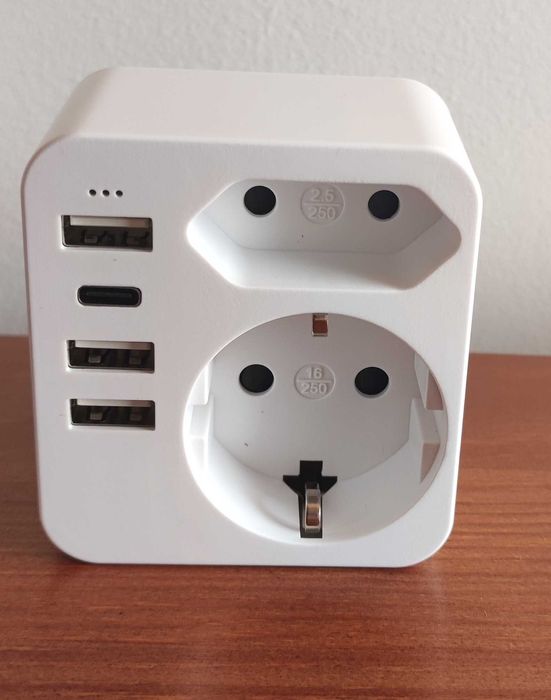 Adaptador de tomada para viagem Europa para EUA, 3 USB, 1 USB-C