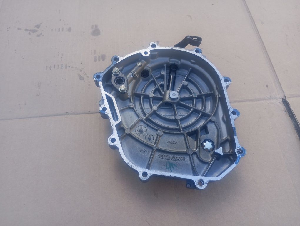 Pokrywa dekiel kapa misa olejowa silnika RC KTM Duke 125 17 – 23r 1.SA