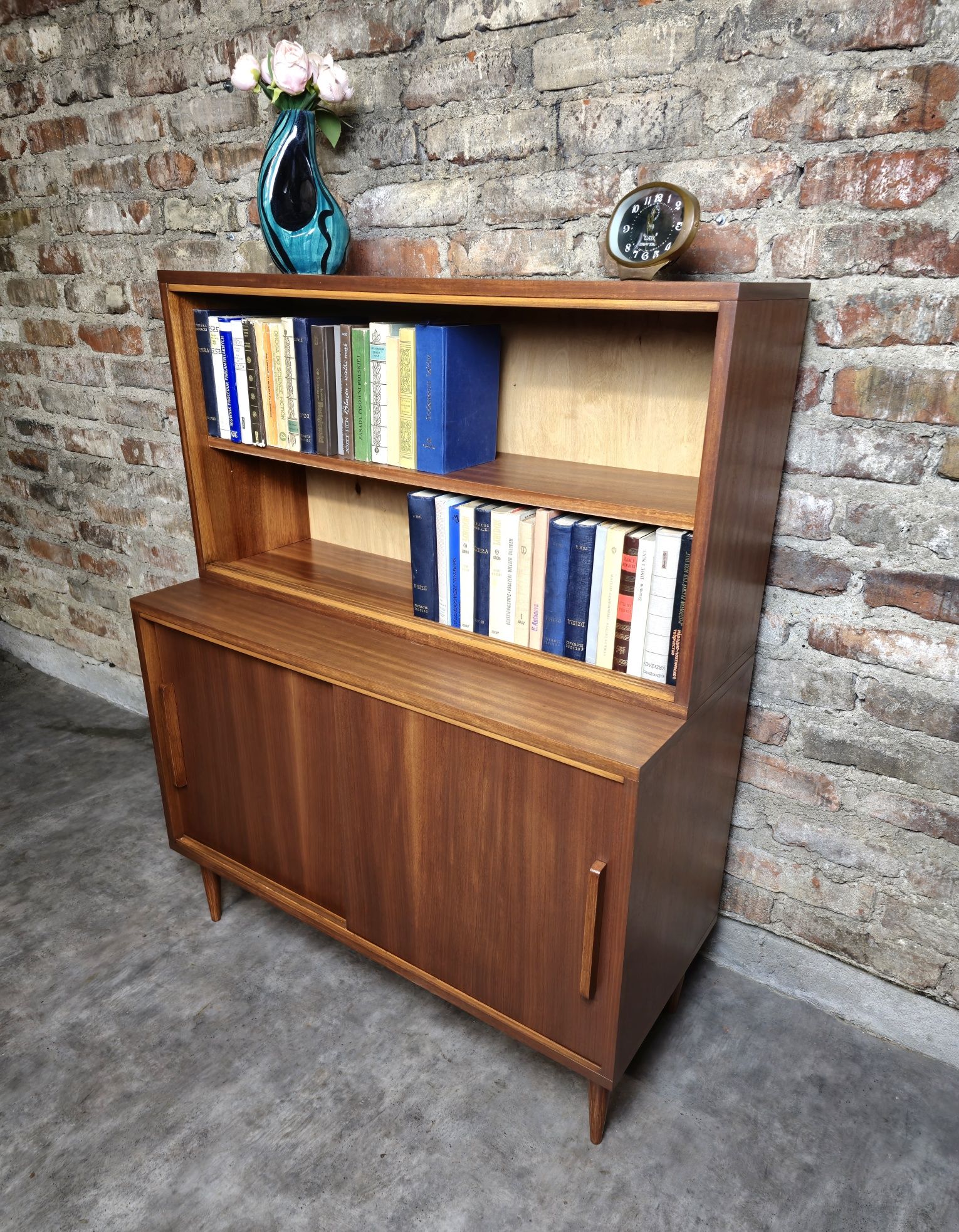 Komoda/biblioteczka Wyszkowska po renowacji