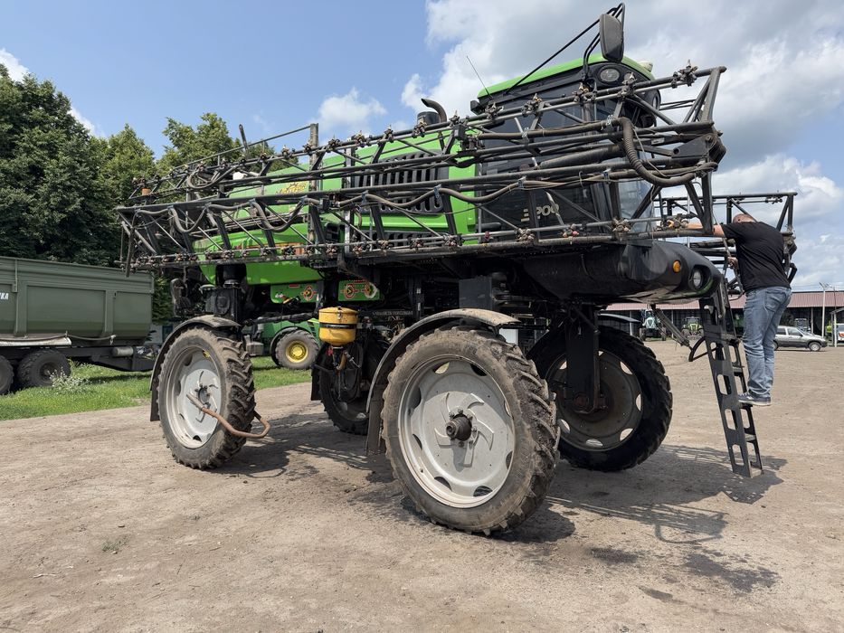 Оприскувач Metalfor 3200