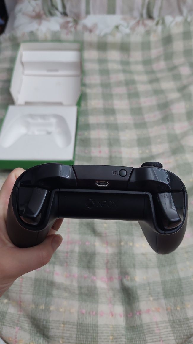 Геймпад xbox one