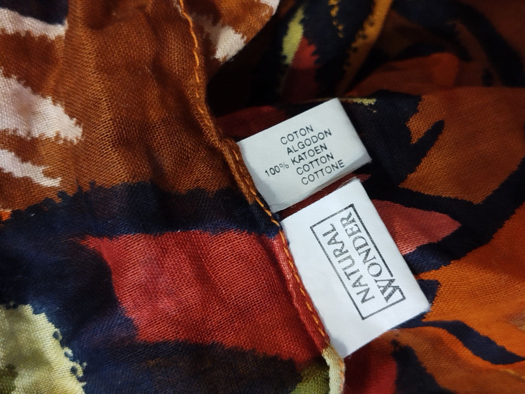 Duży szal bawełniany rudy w ptaki Revlon