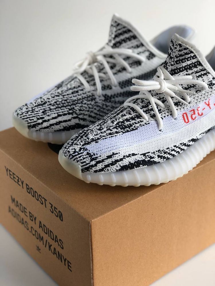 Buty Yeezy Boost 350 v2 zebra