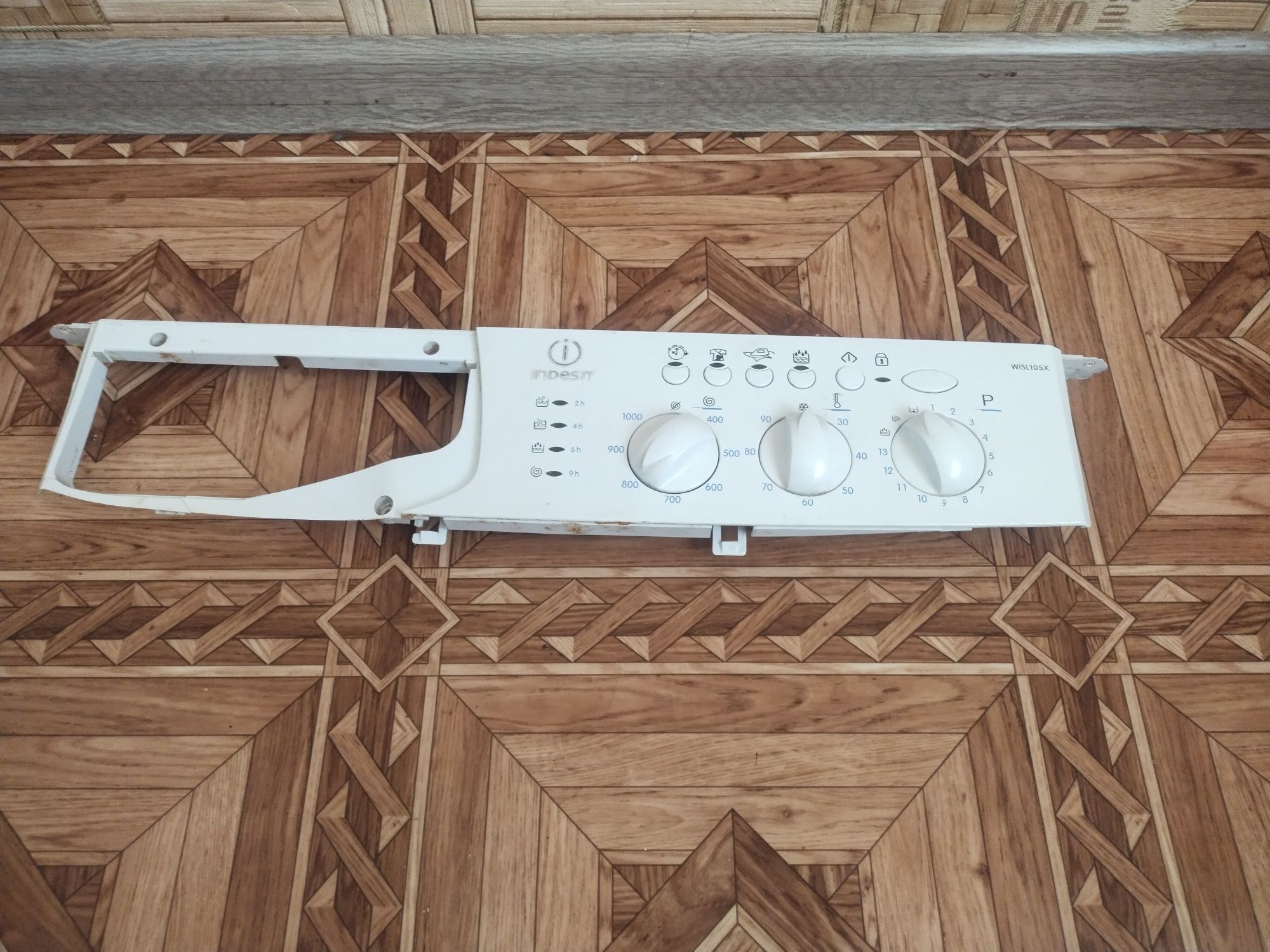Продам двигатель для стиральной машины Индезит