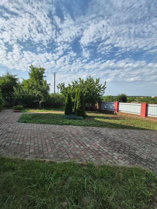 продаж окремого будинку с. Піківець