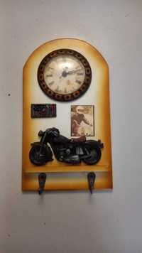 Годинник для байкера мотоцикліста з гачками для ключів