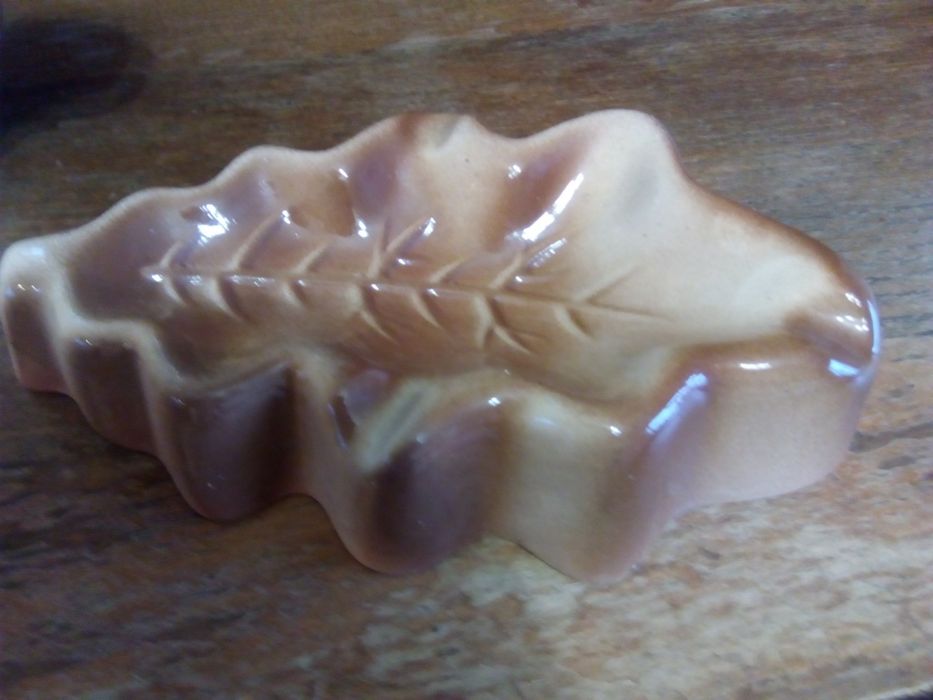 Салатник, тарелка, кувшин