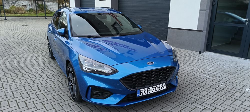 Sprzedam ślicznego Forda Focusa ST Line Business 1.5 diesel jak nowy