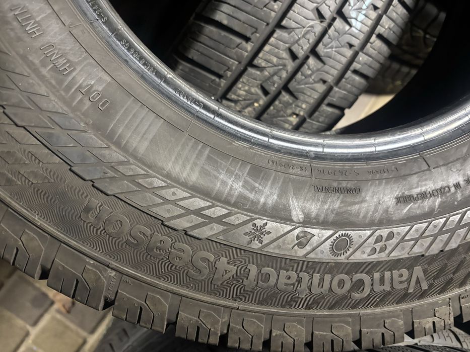 Шини зимові R16c 225/75 Continental (ціна за скат)2018рік