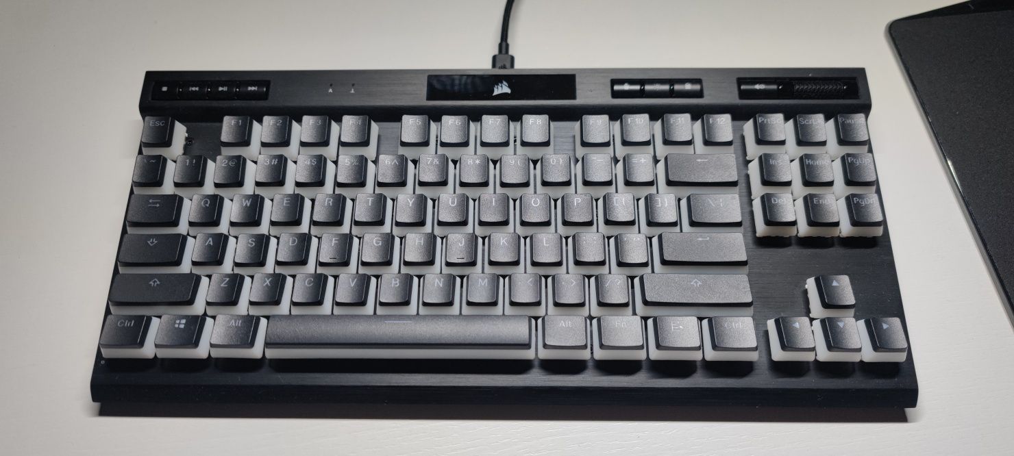 Corsair k70 tkl.OPX champion series klawiatura gamingowa stan idealny