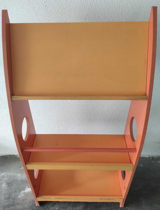 Estante Laranja Design moderno