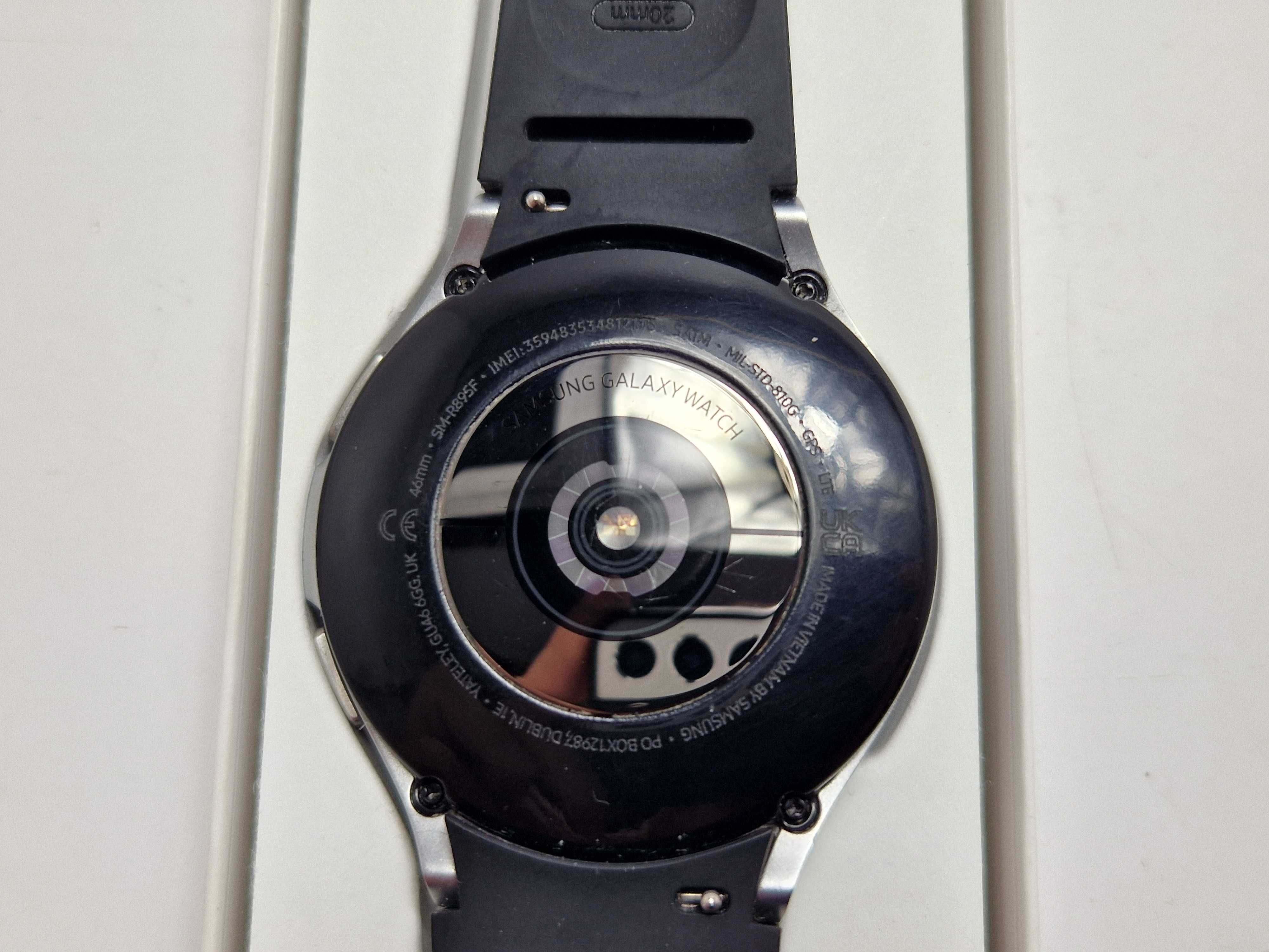 Smartwatch Samsung Galaxy watch 4 Classic (R895) 46MM Srebrny + Paski