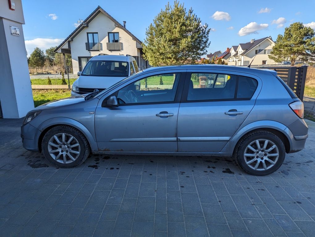 Opel Astra H 1.9 Cdti 150KM