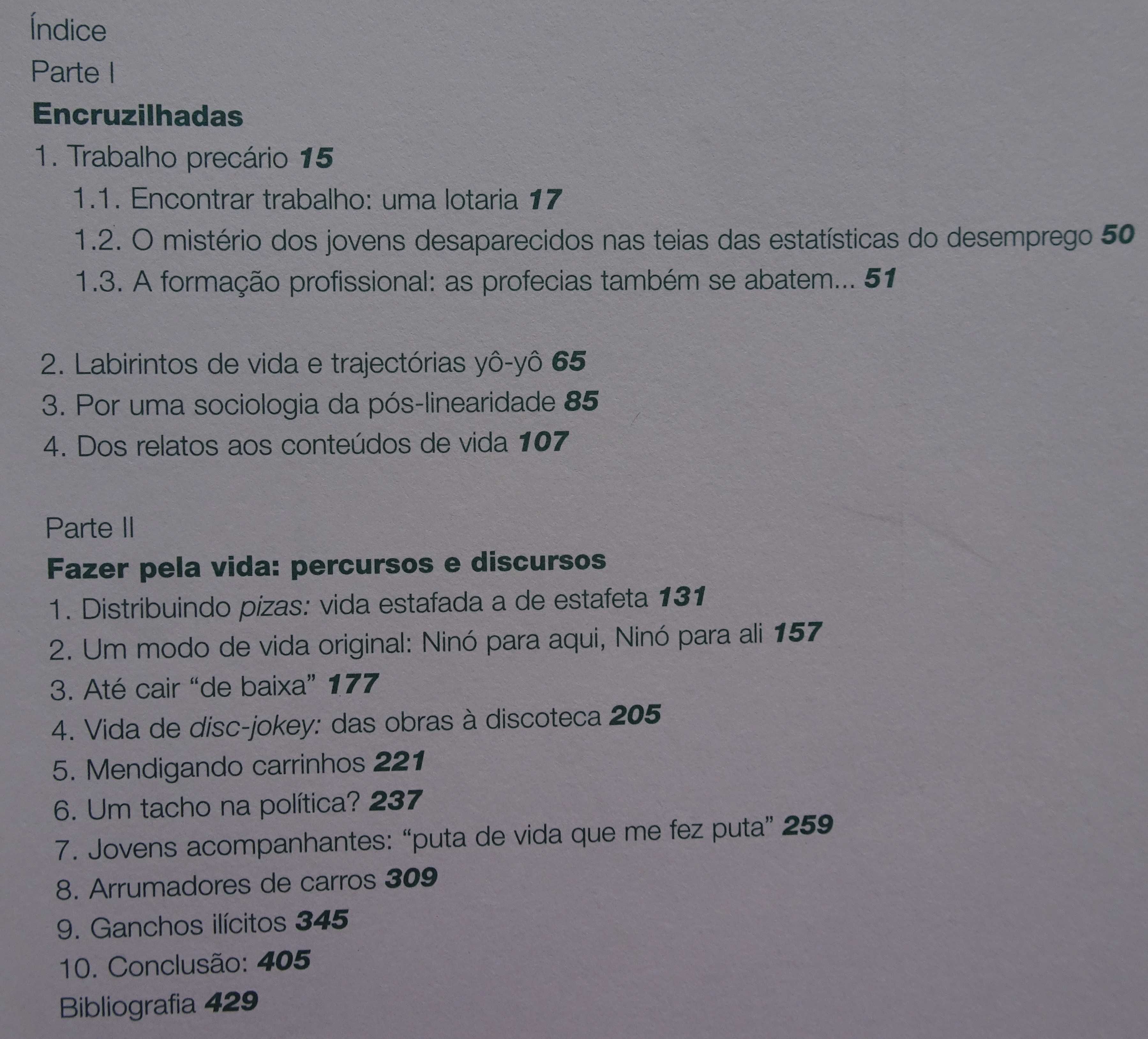 Ganchos Tachos e Biscates de José Machado Pais