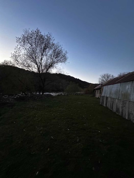 Продається комерційна споруда в смт.Дубове