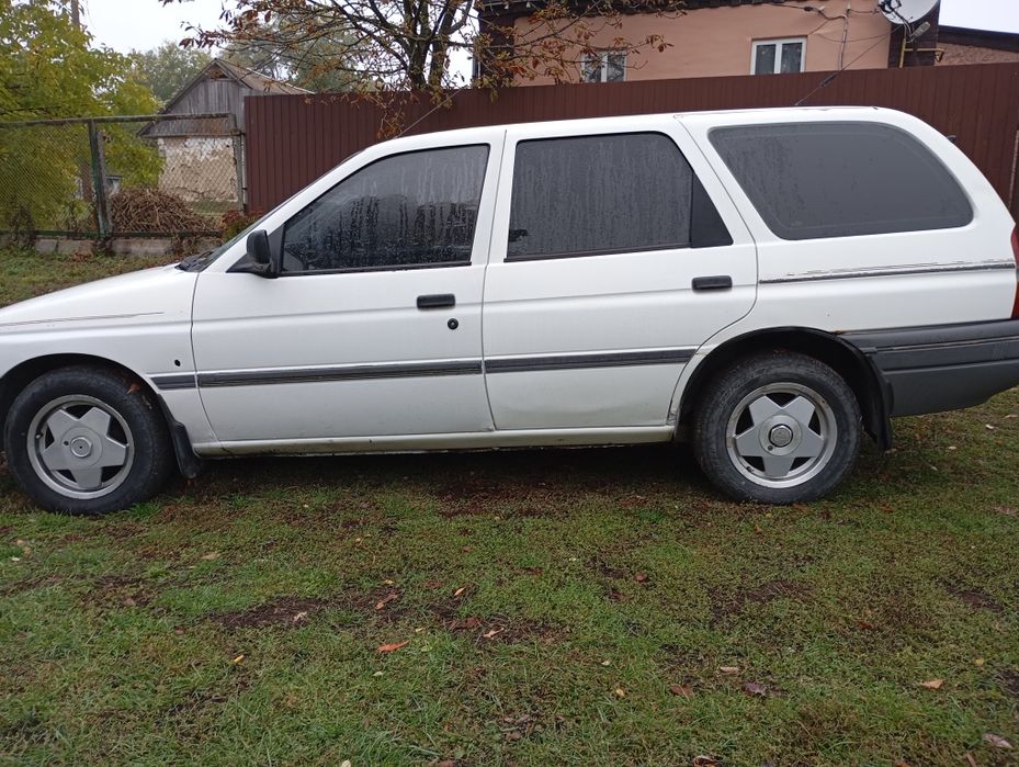 Продам Форд ескорт