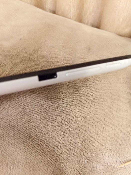 Планшет Asus Fonepad 7 3G 8GB